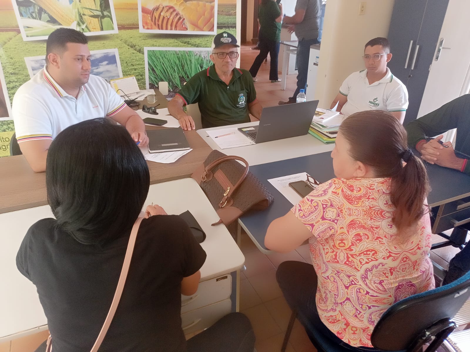 Secretário de Agricultura participa de reunião com representantes do Conselho de Desenvolvimento Rural e Sustentável de Picos