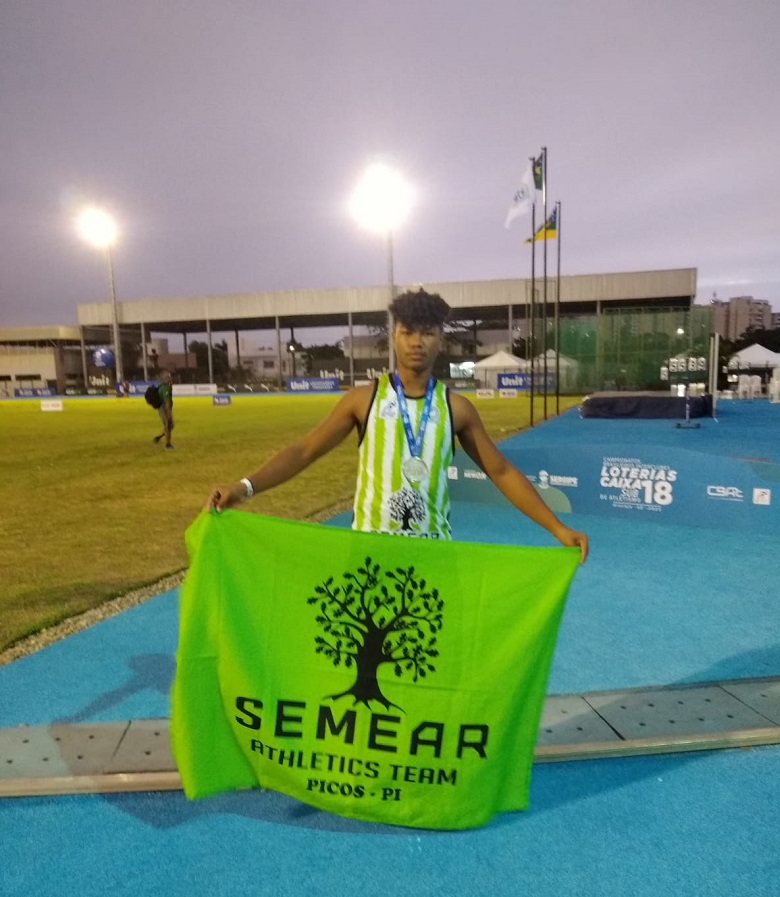 Piauiense João Guilherme é prata no Brasileiro sub-18 de atletismo em Aracaju