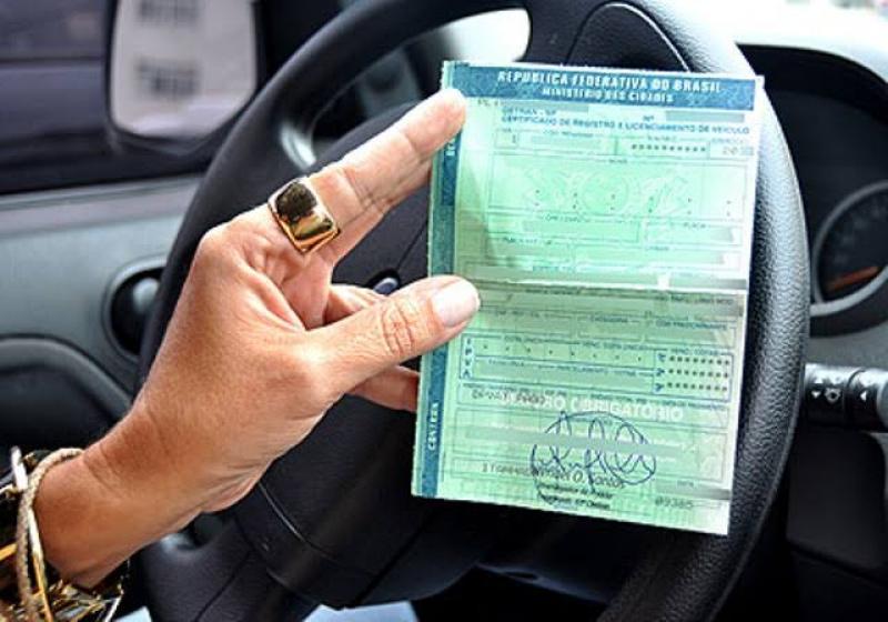 Certificado de licenciamento de veículo já pode ser impresso em casa