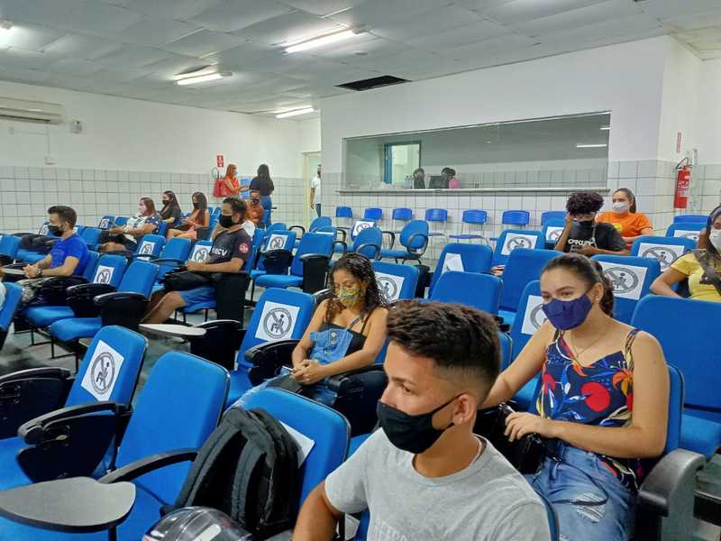 Cursinho pré-vestibular municipal inicia aulas em Picos