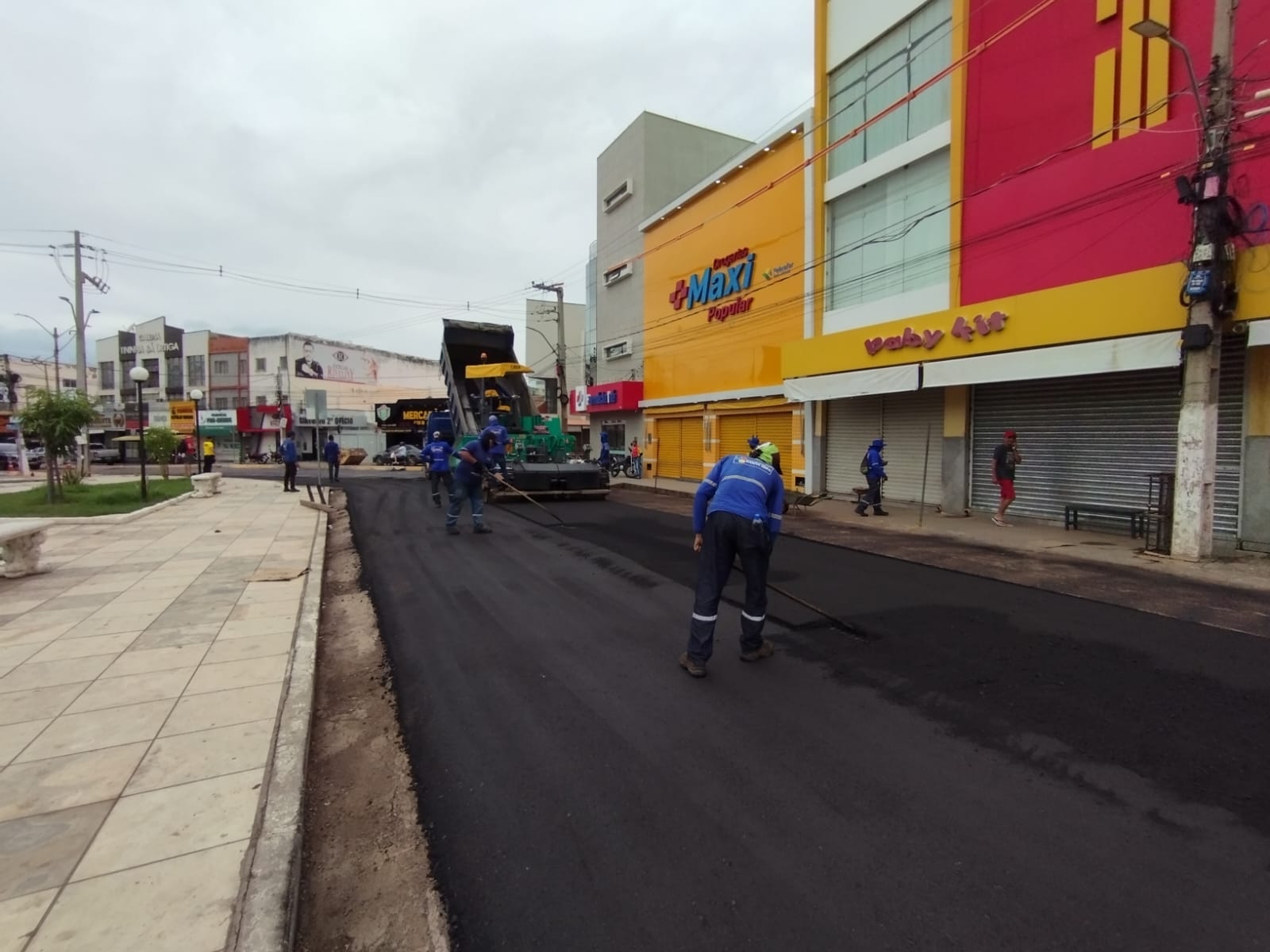 Prefeitura Municipal de Picos retoma obras de asfaltamento na cidade