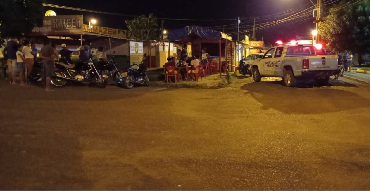 Dono de trailer é morto enquanto trabalhava no bairro Junco, em Picos