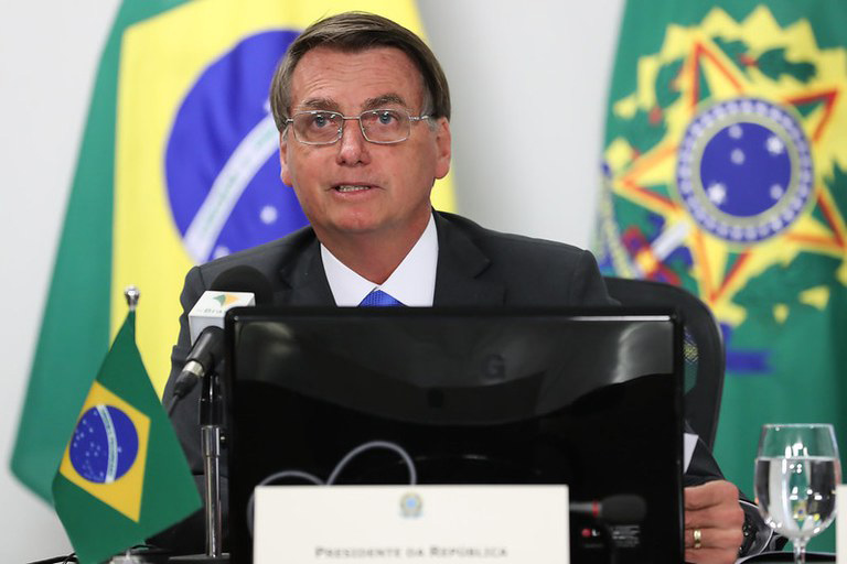 Bolsonaro veta prorrogação da declaração de Imposto de Renda até 31 de julho