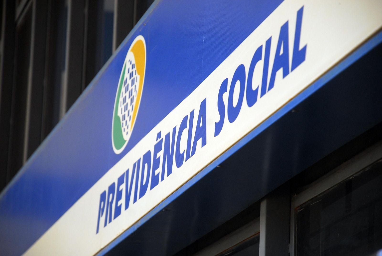 Dez agências do INSS retomam atendimento presencial por agendamento no Piauí