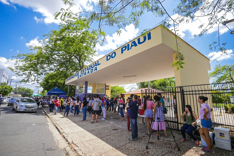 Piauí tem 2º maior índice de presença no primeiro dia de provas do Enem 2022