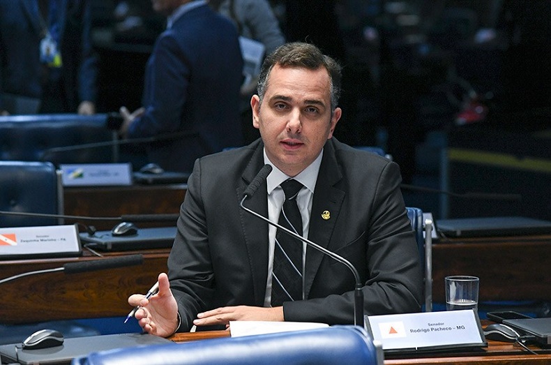 Senador Rodrigo Pacheco decide instalar CPI do MEC com início após as eleições