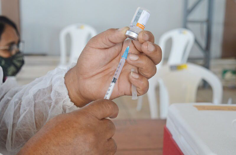 Quase 50% dos picoenses já foram vacinados com primeira dose de reforço da Covid-19