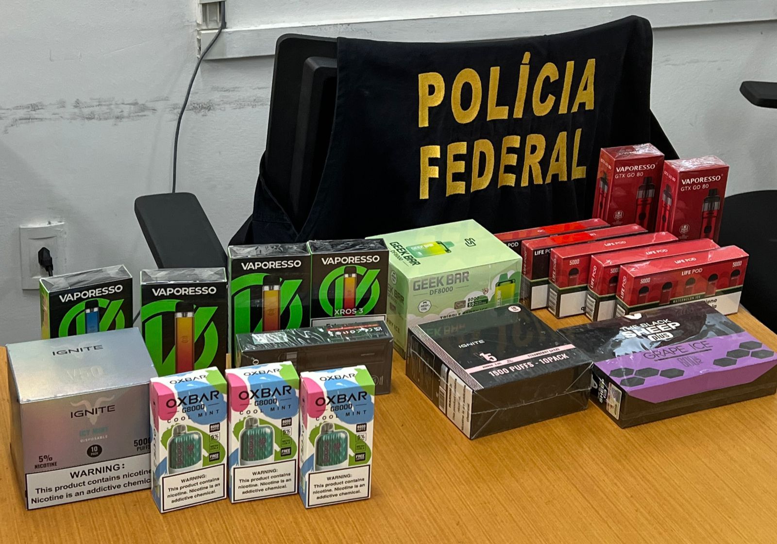 Vapor Clandestino: PF apreende cigarros eletrônicos em lojas físicas e virtuais na capital