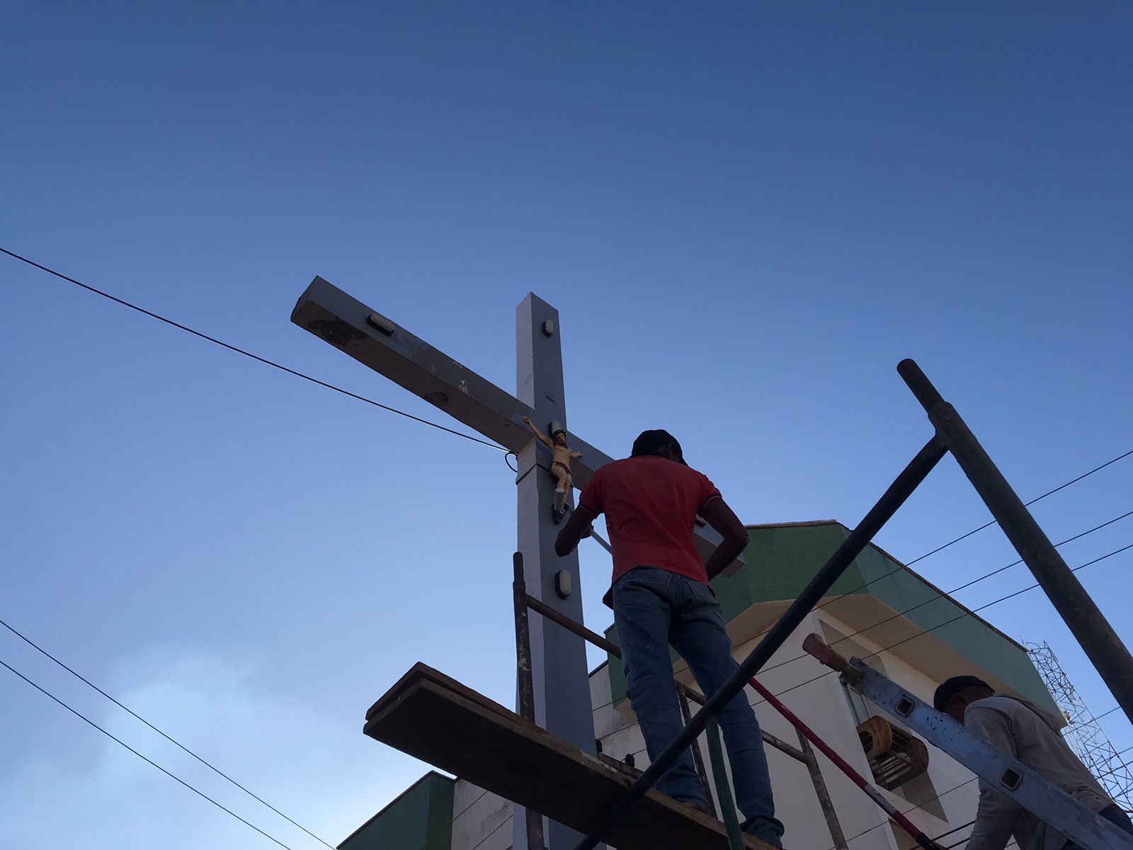 Comunidade católica volta a celebrar Festa da Exaltação da Santa Cruz na Rua do Cruzeiro, em Picos