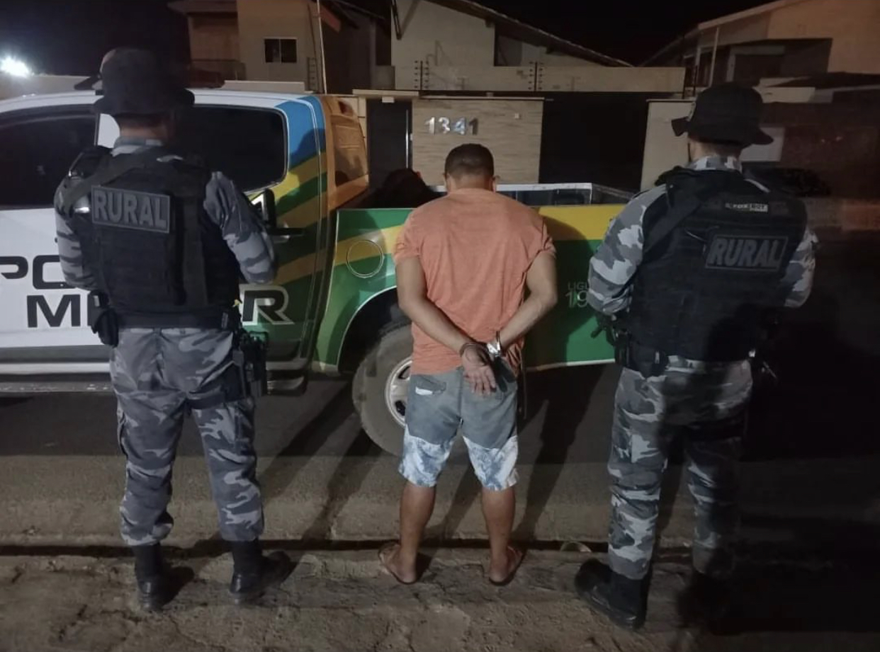 Homem suspeito de tráfico de drogas é preso em Picos