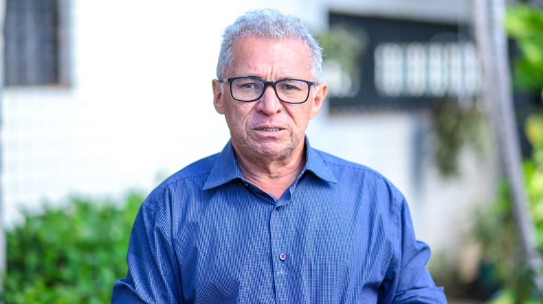 Deputado Assis Carvalho morre aos 59 anos após sofrer infarto em Oeiras