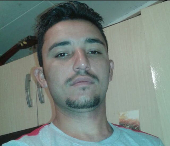 Jovem é assassinado a pauladas em cachoeira no município de Valença