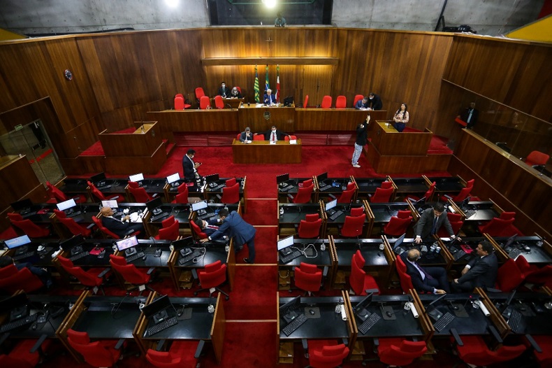 Assembleia Legislativa tem renovação de 33%; veja eleitos