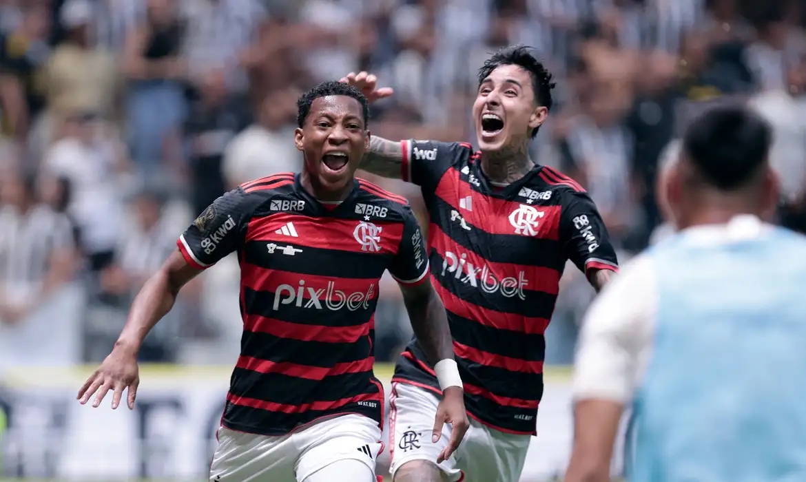 Flamengo vence Atlético-MG e leva título da Copa do Brasil