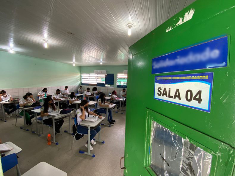 Entra em vigor lei que pune alunos que depredarem escolas públicas no Piauí
