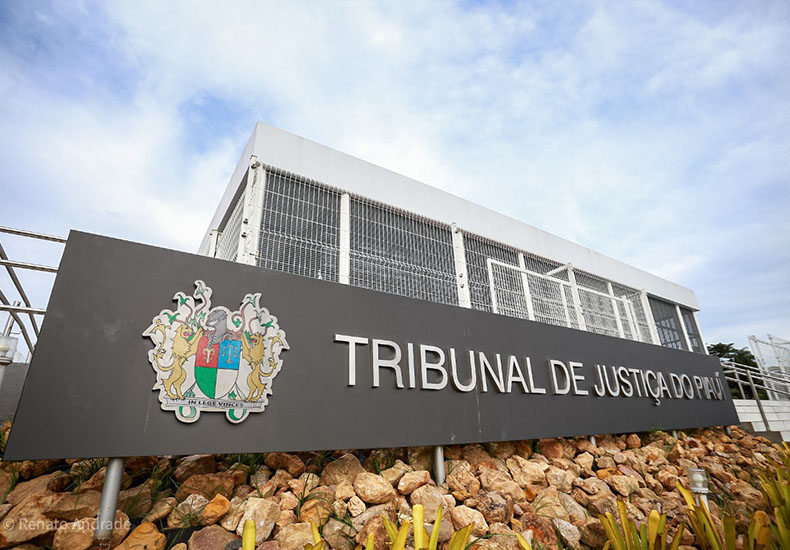 Lei reajusta os subsídios dos servidores do Tribunal de Justiça do Piauí; confira