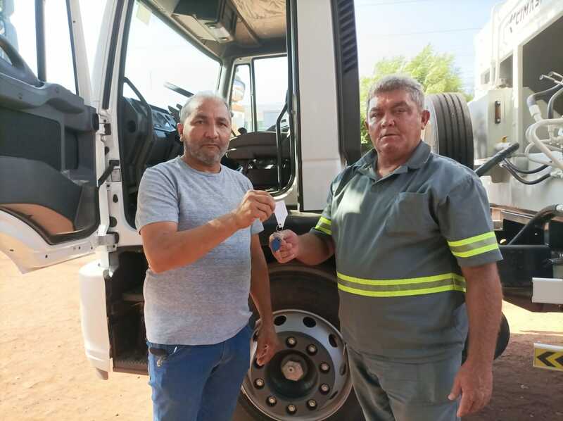 Picos recebe novo coletor e investe em limpeza pública e coleta de lixo