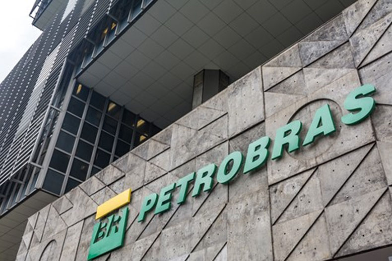 Petrobras: Ministros falam em rever proventos 'em momento oportuno'