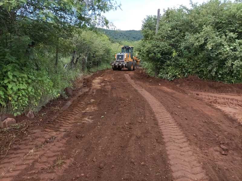 Secretaria de Serviços Públicos realiza aberturas e manutenção das estradas vicinais no povoado Coroatá