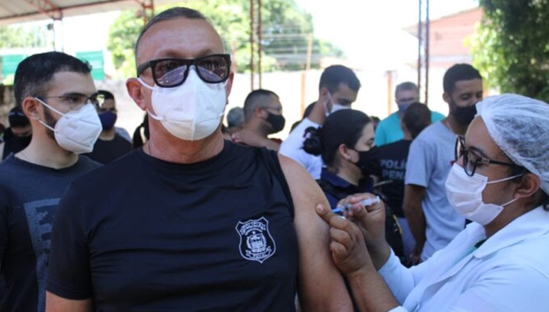 Estado libera 489 doses de vacinas contra Covid-19 para Polícia Penal do Piauí