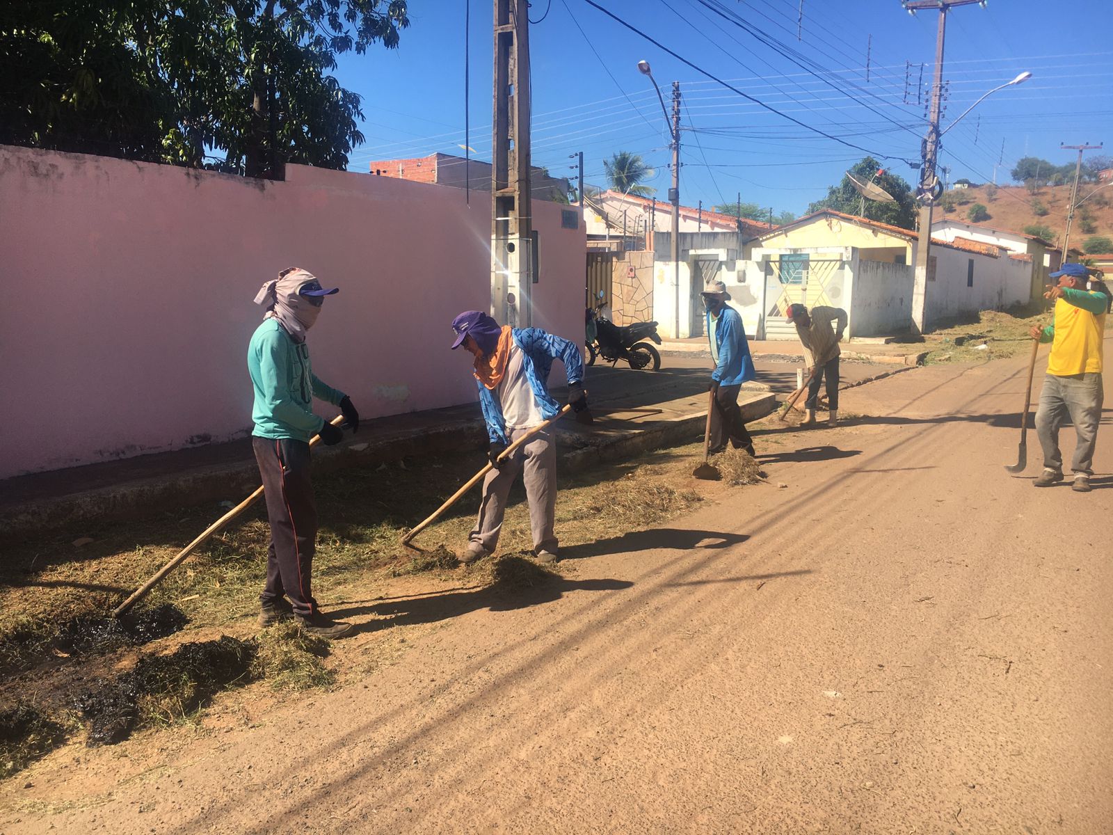 Revitalização no bairro Conduru marca início das atividades do Mutirão 'Picos em Ação'