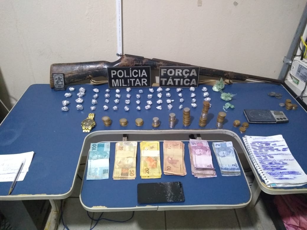 PM de Picos prende homem suspeito de ser o maior traficante de drogas da região de São José do Piauí