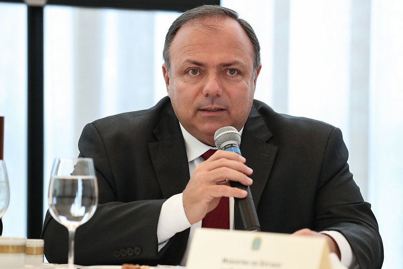 Pazuello diz que Brasil está preparado para iniciar vacinação em janeiro