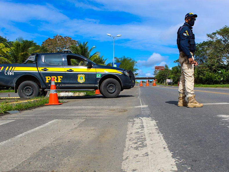Operação Natal 2021: PRF intensifica fiscalização nas rodovias federais do Piauí