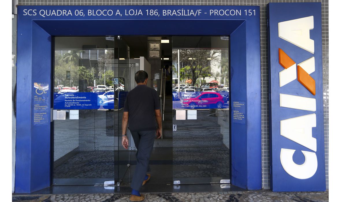 Caixa libera abono salarial para trabalhadores nascidos em setembro