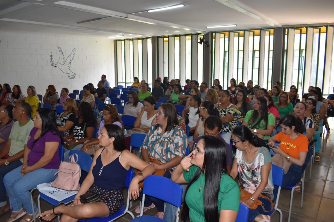 Educação de Picos promove II Encontro Formativo do SAEB 2023 com professores da Rede Municipal