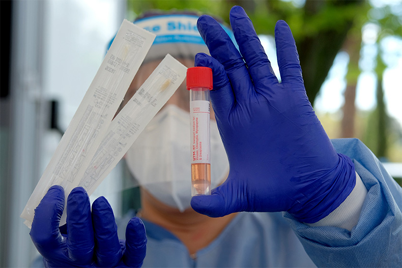 Piauí encerra 2021 com menor taxa de positividade para Covid-19 em exames RT-PCR