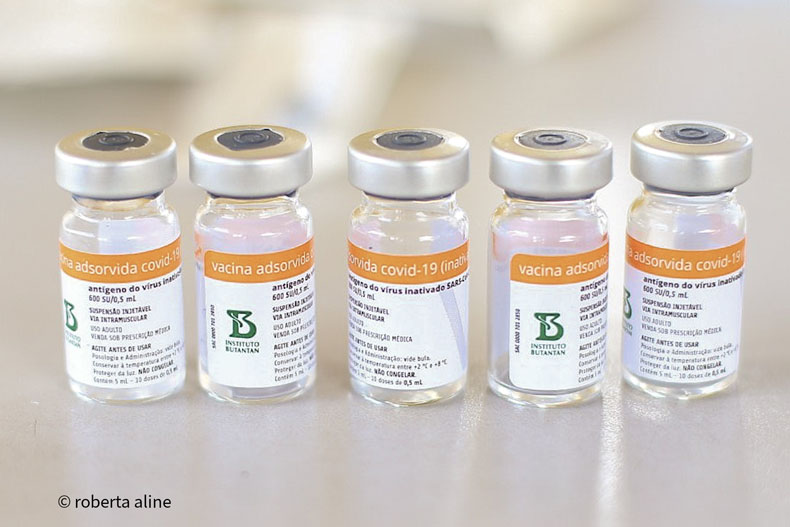 OMS recomenda 3ª dose contra covid em maiores de 60 anos vacinados com Coronavac
